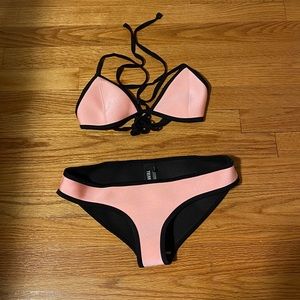 Triangl bikini